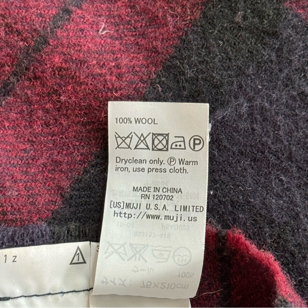 Muji Large Wool Stole - Picture 4 of 4